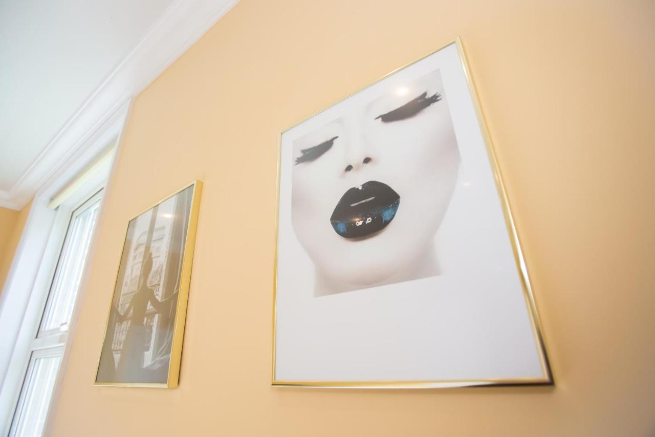 The Hadley Hotel New Barnet ภายนอก รูปภาพ