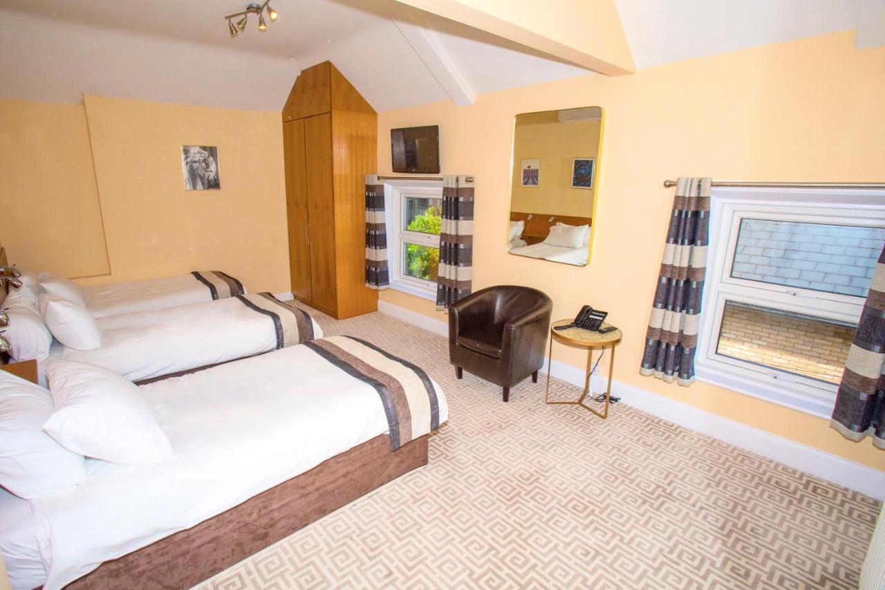 The Hadley Hotel New Barnet ภายนอก รูปภาพ